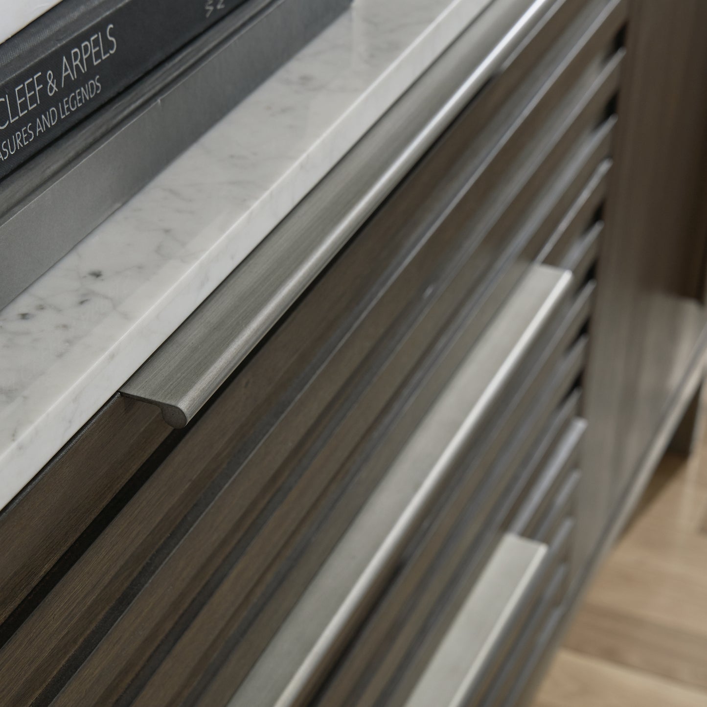 Arkenton Queen Panel Bed with Mirrored Dresser