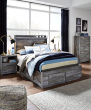 Load image into Gallery viewer, Baystorm Queen Panel Bed with 6 Storage Drawers
