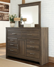 Load image into Gallery viewer, Juararo King Poster Bed with Mirrored Dresser and Chest
