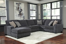 Load image into Gallery viewer, Tracling 3-Piece Sectional with Ottoman
