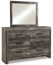 Load image into Gallery viewer, Wynnlow Queen Panel Bed with Mirrored Dresser and 2 Nightstands
