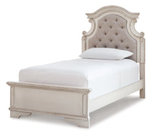 Load image into Gallery viewer, Realyn Twin Panel Bed with Mirrored Dresser, Chest and Nightstand
