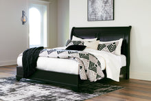 Load image into Gallery viewer, Chylanta King Sleigh Bed with Mirrored Dresser, Chest and 2 Nightstands
