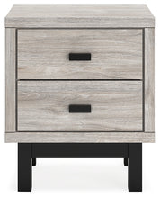 Load image into Gallery viewer, Vessalli Queen Panel Bed with Mirrored Dresser, Chest and Nightstand
