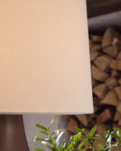 Load image into Gallery viewer, Cartford Ceramic Table Lamp (2/CN)
